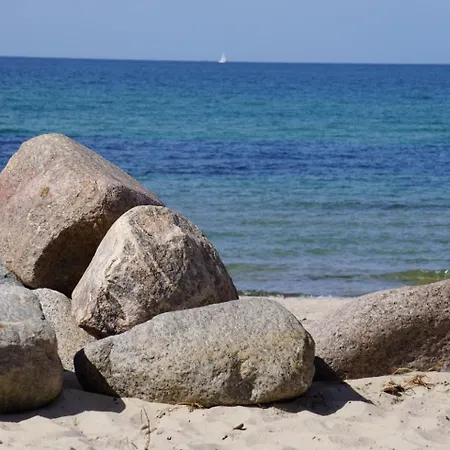 Strandrose Semesterbostad