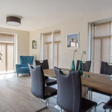 Semesterbostad Strandrose Rerik